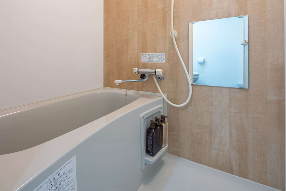 コンフォート ルーム バルコニー シティビュー バスルーム0 | b&天下茶屋3号店