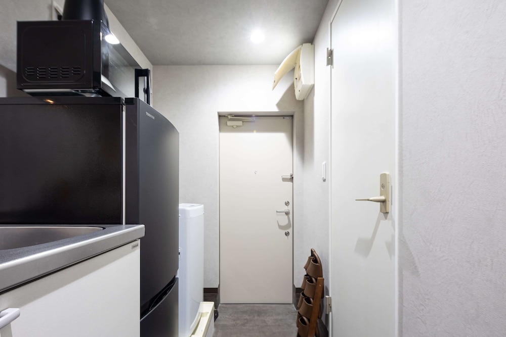 コンフォート ルーム バルコニー シティビュー 専用キッチン2 | b&天下茶屋3号店