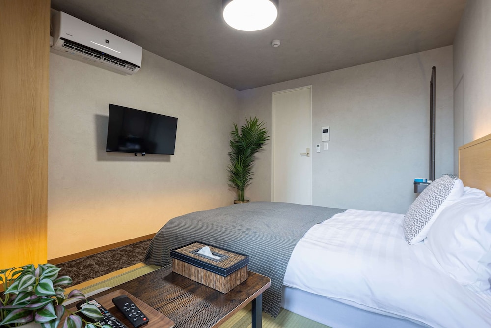 コンフォート ルーム バルコニー シティビュー 客室2 | b&天下茶屋3号店