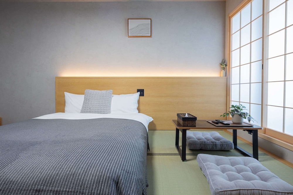 コンフォート ルーム バルコニー シティビュー 客室7 | b&天下茶屋3号店