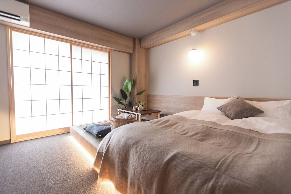 内装の詳細1 | b&今里店