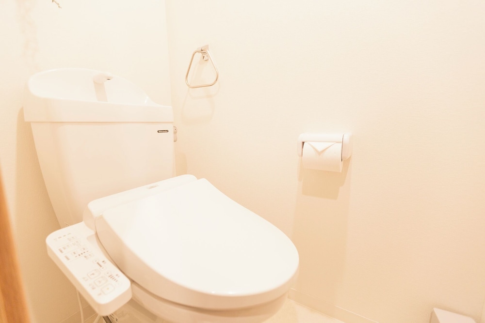 ファミリー アパートメント バルコニー シティビュー バスルームのシンク0 | b&今里店