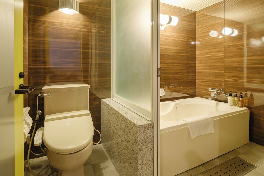 ファミリー ルーム 禁煙 ジェットバス バスルーム0 | トーセイホテルココネ千葉中央