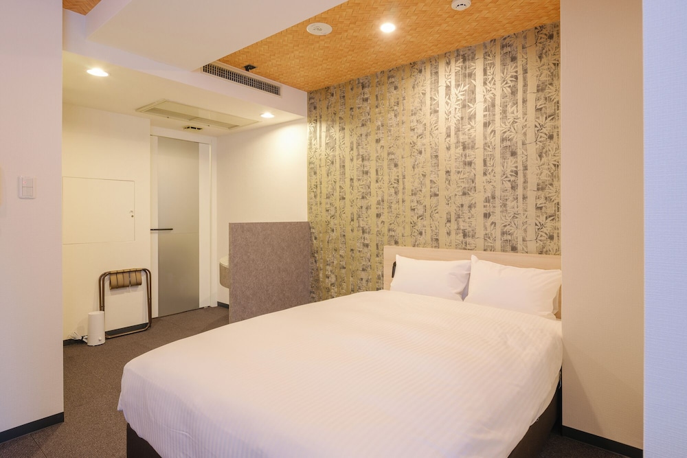 ファミリー ルーム 禁煙 ジェットバス 客室1 | トーセイホテルココネ千葉中央