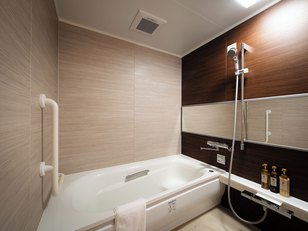 コンフォート ツインルーム バスルーム1 | R HOTEL RE.OSAKA NAGAI PARK