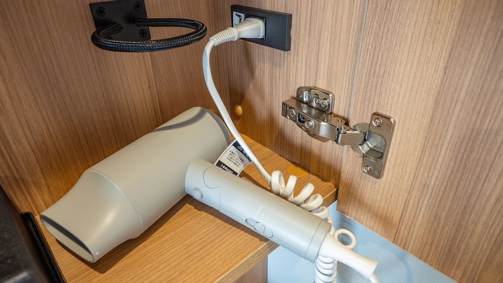 エコノミー ダブルルーム 喫煙可 客室の設備とサービス13 | 東横INN所沢駅西口