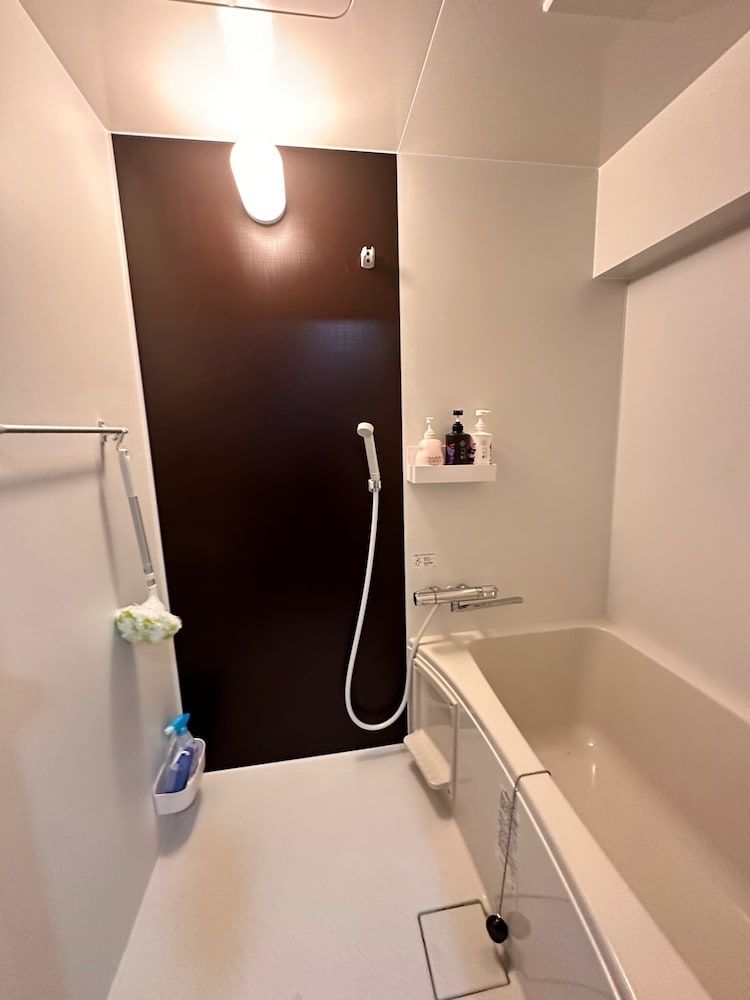 ファミリー アパートメント 2 ベッドルーム バルコニー バスルーム0 | HYGGE HOUSE 旅人の家