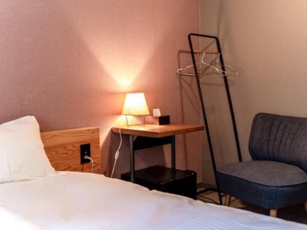 スーペリア ダブルルーム 禁煙 客室2 | リブマックスホステルズ札幌すすきの