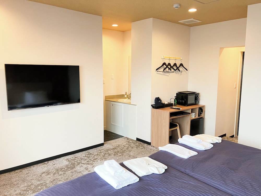 ツインルーム 禁煙 客室の設備とサービス3 | ホテルリブマックス那覇波の上Ⅱ