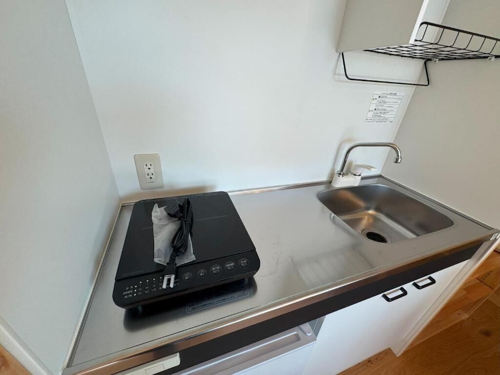 ツインルーム 客室内のダイニングエリア0 | SMA MO inn Omitama