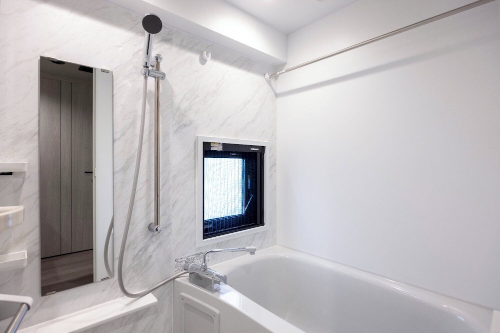 スーペリア アパートメント 禁煙 (b02) バスルーム0 | CLASS品川