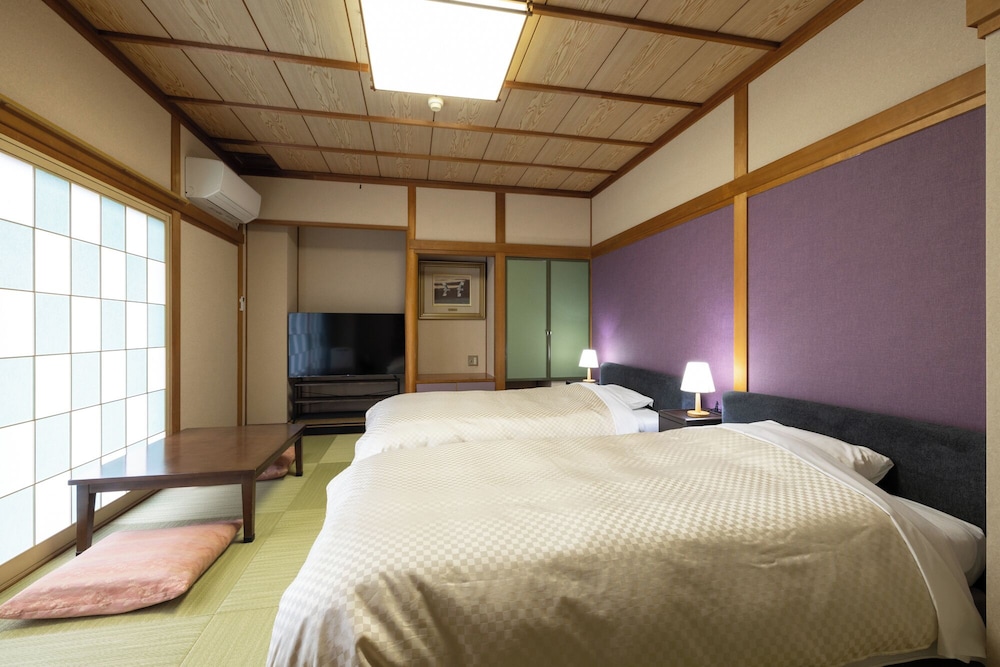 スタンダード ツインルーム 禁煙 | ホテルサンバレー伊豆長岡