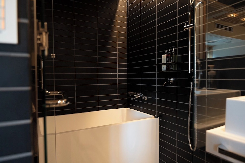 ツインルーム バスルーム3 | Asuite Hakata by ASUMIRU