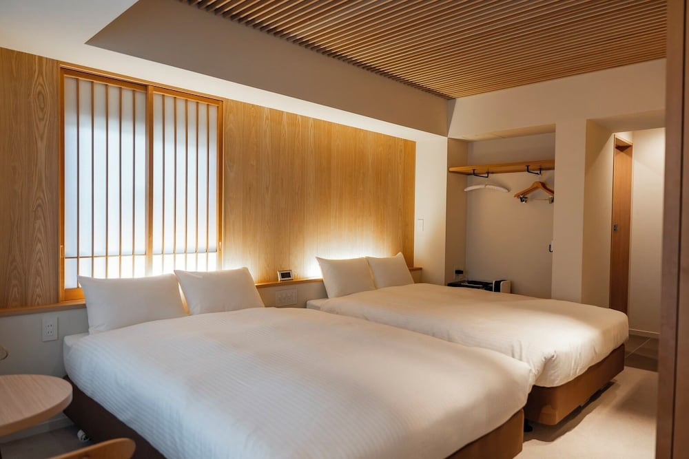 Asuite Hakata by ASUMIRU