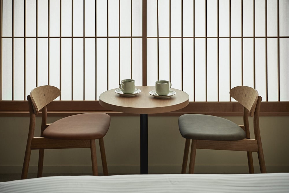 ツインルーム リビング エリア0 | Asuite Hakata by ASUMIRU