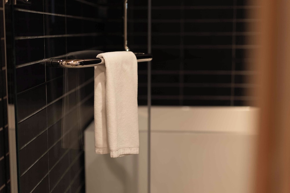 ツインルーム バスルーム4 | Asuite Hakata by ASUMIRU