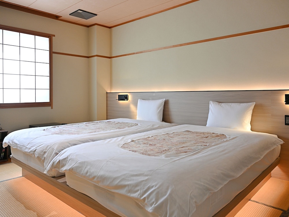 ベーシック ツインルーム 禁煙 マウンテンビュー 客室2 | こまくさホテル