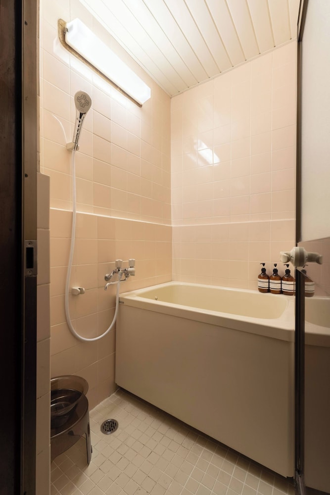 ベーシック アパートメント 禁煙 シティビュー バスルーム7 | Aimer202