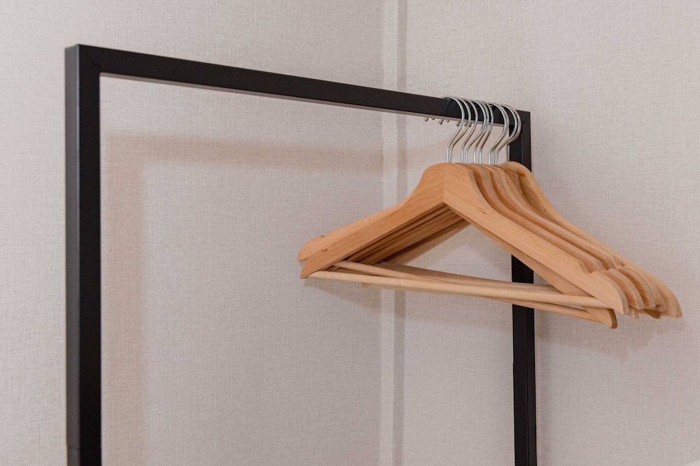 ベーシック アパートメント 禁煙 シティビュー 客室4 | Aimer202