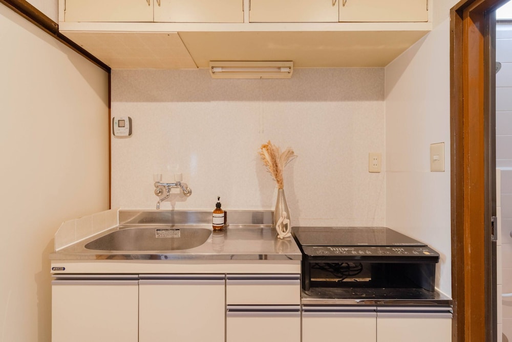 ベーシック アパートメント 禁煙 シティビュー 専用キッチン0 | Aimer202
