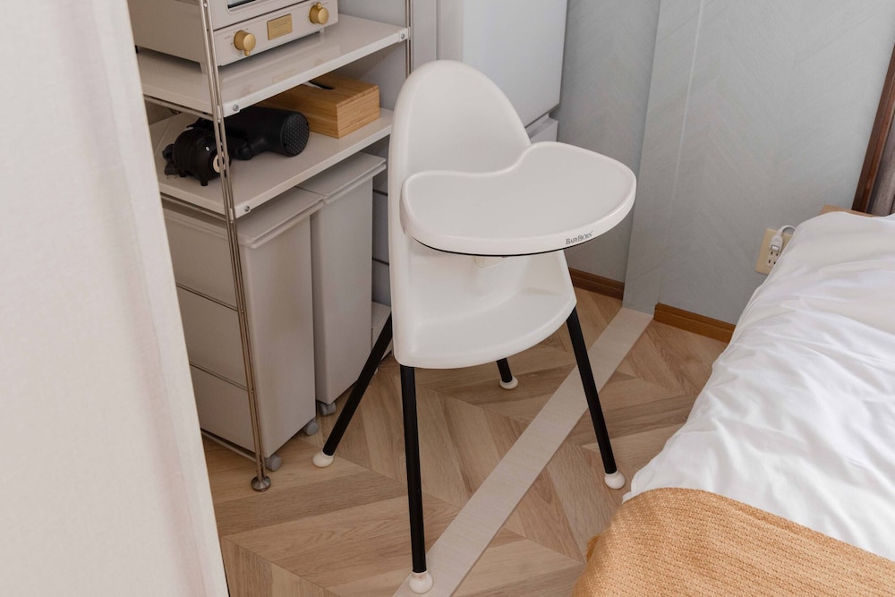 ベーシック アパートメント 禁煙 シティビュー 客室3 | Aimer202