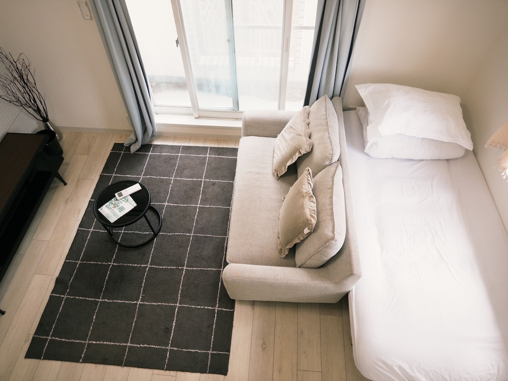 ファミリー デュープレックス バルコニー 客室5 | SHIZUKURIA MINAMIGYOTOKU