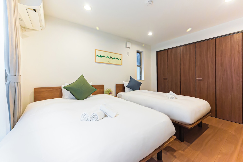 ヴィラ 4 ベッドルーム キッチン 客室3 | STARRY STAY HOUSE SHIBUYA I