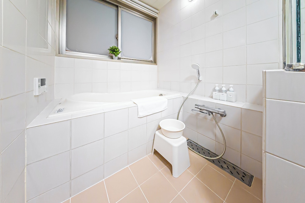 ヴィラ 4 ベッドルーム キッチン バスルーム6 | STARRY STAY HOUSE SHIBUYA I