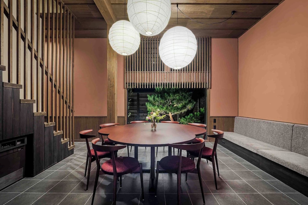 和風ハウス 3 ベッドルーム キッチン ガーデンビュー リビング エリア6 | 町家あさとゆう