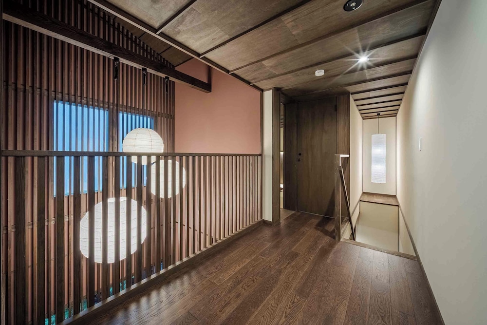 トラディショナル ハウス 3 ベッドルーム キッチン ガーデンビュー 客室3 | 町家あさとゆう