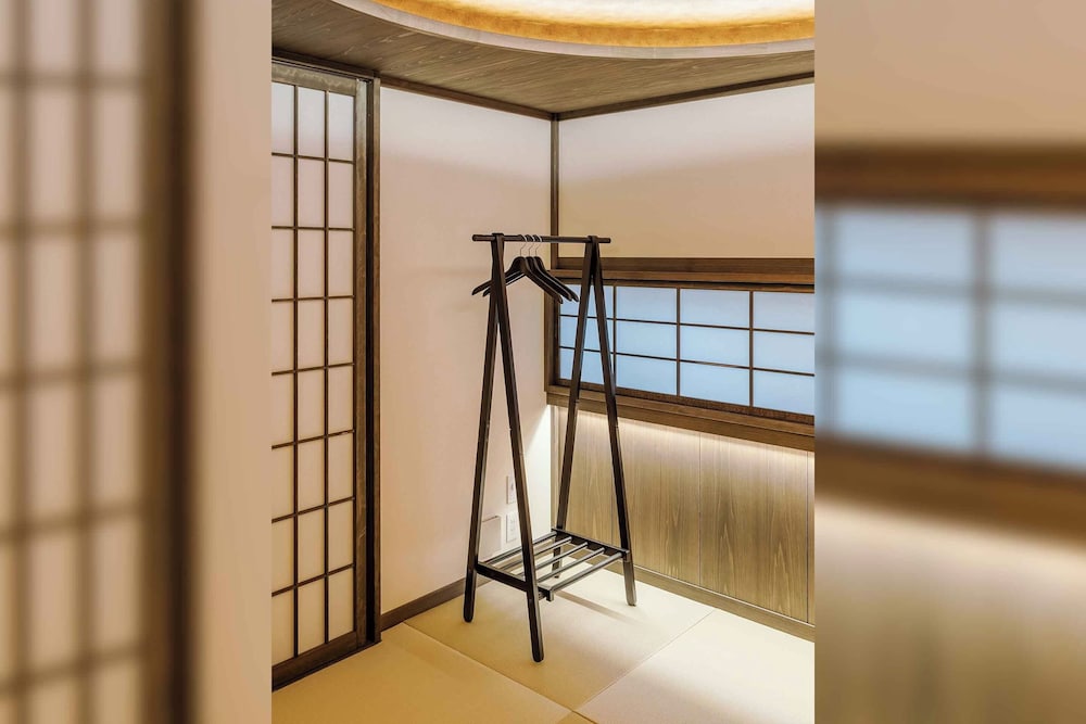 トラディショナル ハウス 3 ベッドルーム キッチン ガーデンビュー 客室15 | 町家あさとゆう