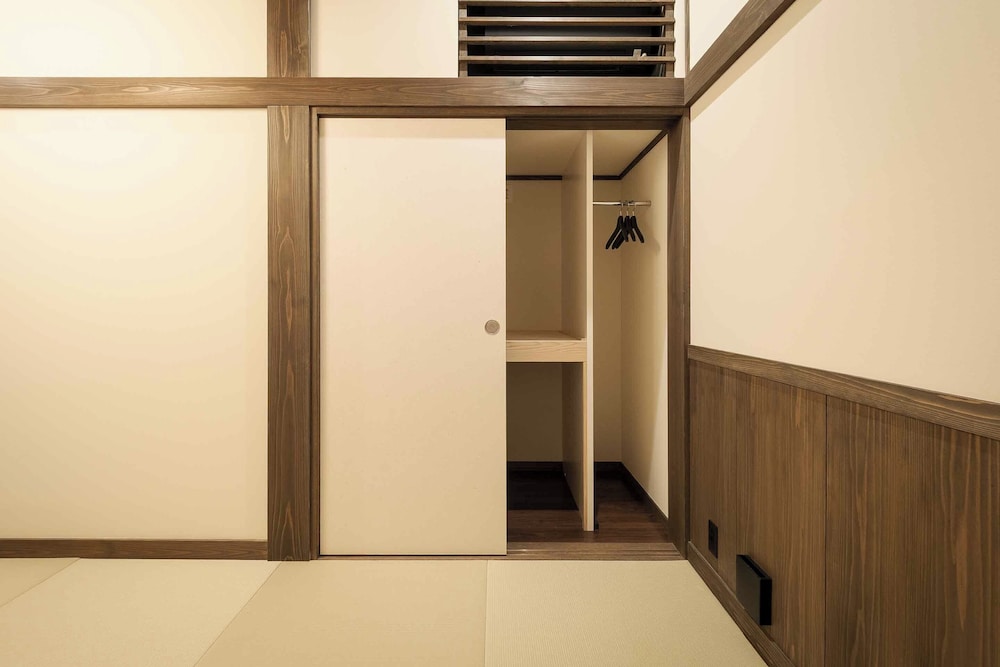 和風ハウス 3 ベッドルーム キッチン ガーデンビュー ワードローブ0 | 町家あさとゆう