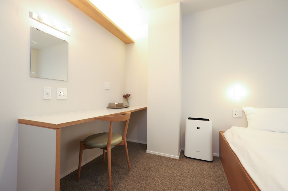 スタンダード ダブルルーム 禁煙 客室1 | E10HOSTEL