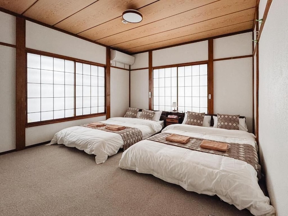 スーペリア ツインルーム マウンテンビュー 客室10 | YUZAWA Yukinoyado