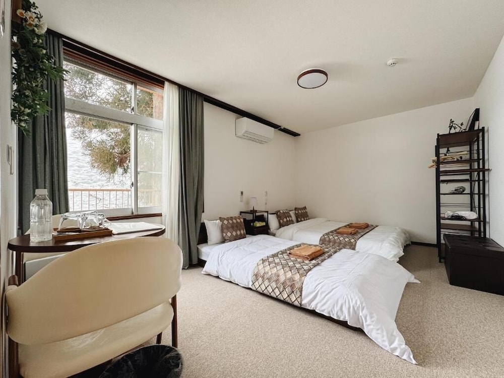 スーペリア ツインルーム マウンテンビュー 客室11 | YUZAWA Yukinoyado