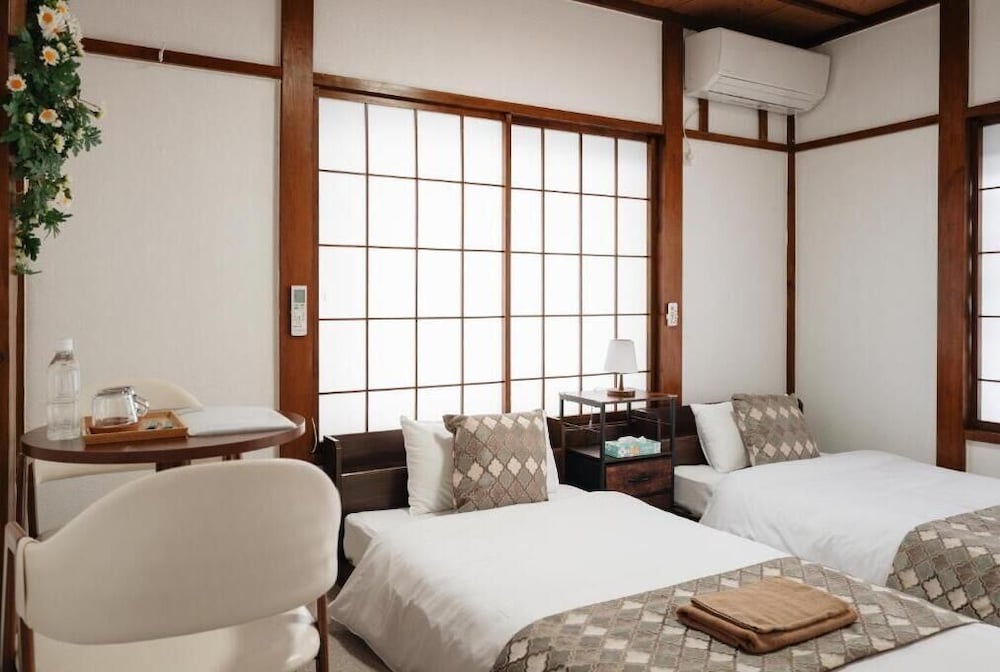 スーペリア ツインルーム マウンテンビュー 客室14 | YUZAWA Yukinoyado