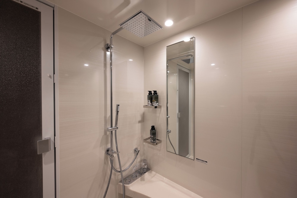 ファミリー スタジオスイート バスルーム1 | EISEI STAY Ikebukuro Nishi