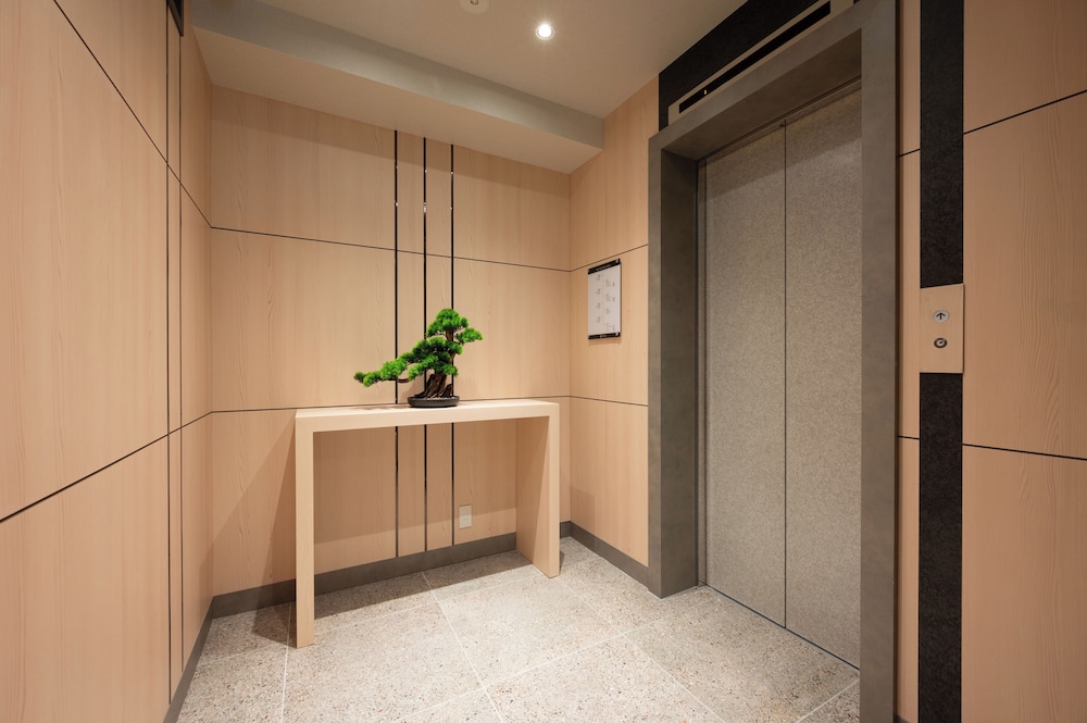 内部エントランス1 | EISEI STAY Ikebukuro Nishi