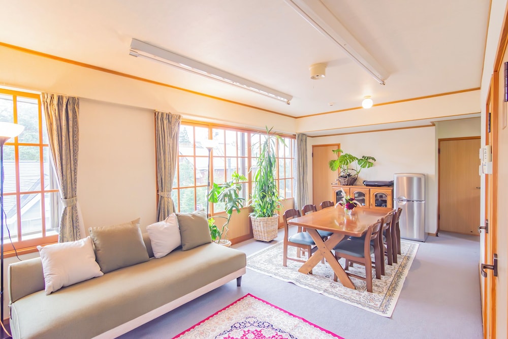 ベーシック ヴィラ マウンテンビュー | The Snowfront Apartment Nabe Sun -HAKUBA GORYU-