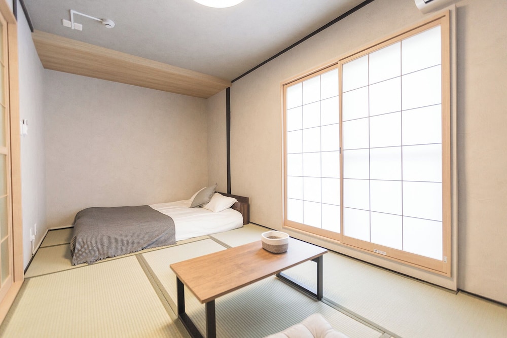 客室1 | b&黒門1号店 客室1 | b&黒門1号店