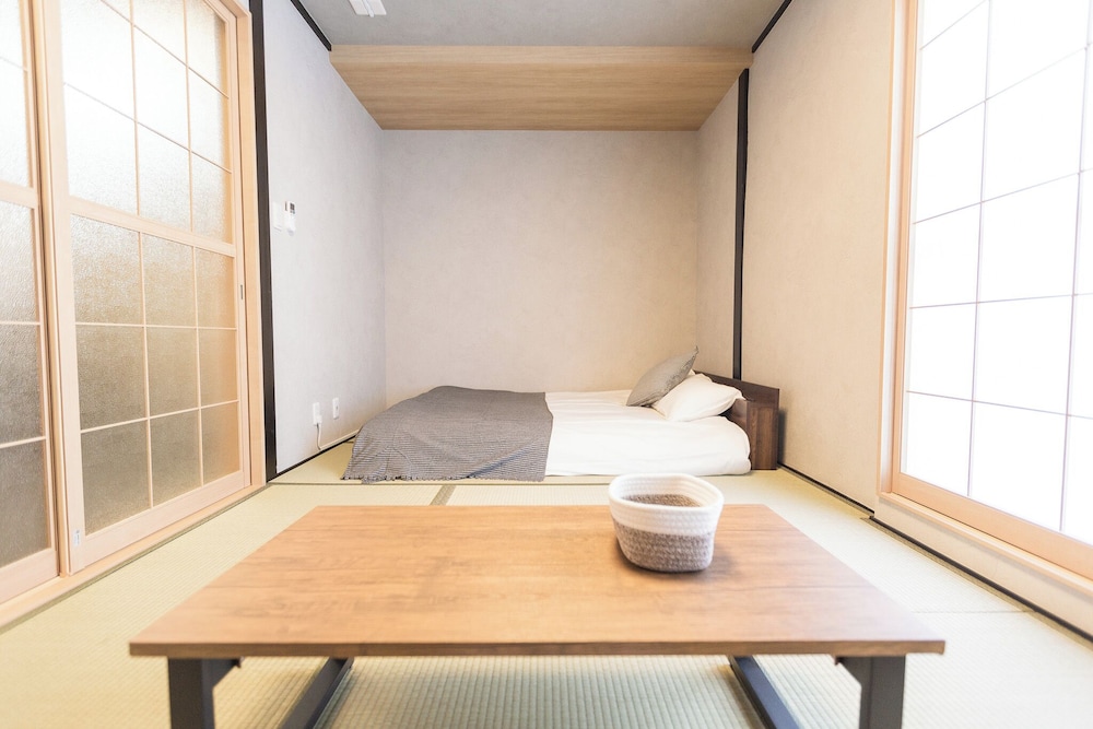 コンフォート スイート シティビュー 客室2 | b&黒門1号店