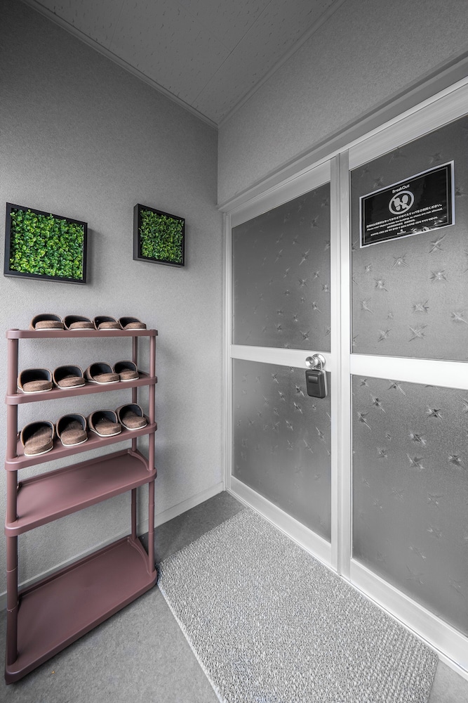 内部エントランス1 | WHITEGARDEN YIG STAY