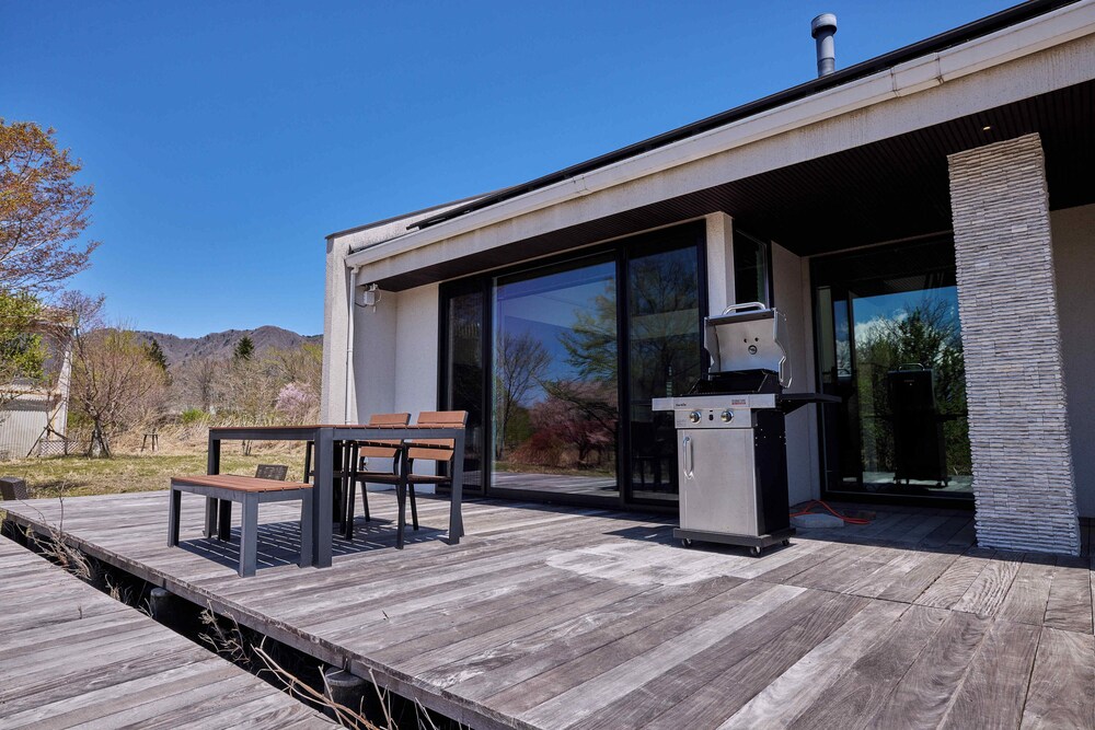 施設内の設備1 | The Deer Valley Yamanakako