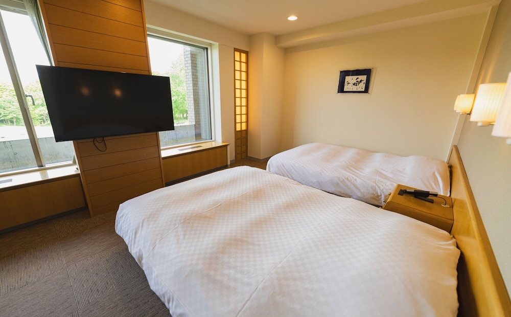 スーペリア ツインルーム 客室2 | 富良野ホテル