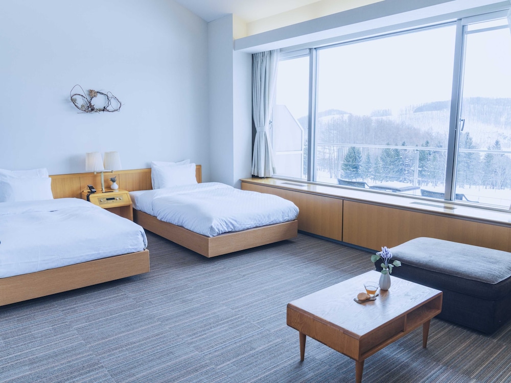 デラックス ツインルーム 客室3 | 富良野ホテル　