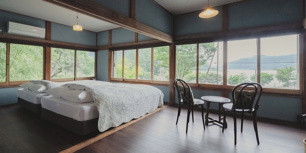 トラディショナル ヴィラ レイクビュー 客室9 | THE LAKE 河口湖暮らし