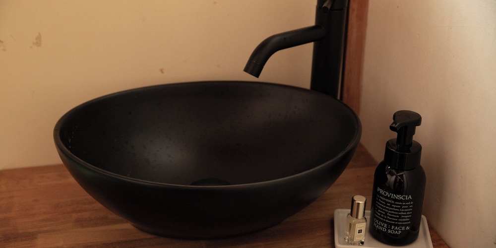 トラディショナル ヴィラ レイクビュー バスルームのシンク1 | THE LAKE 河口湖暮らし