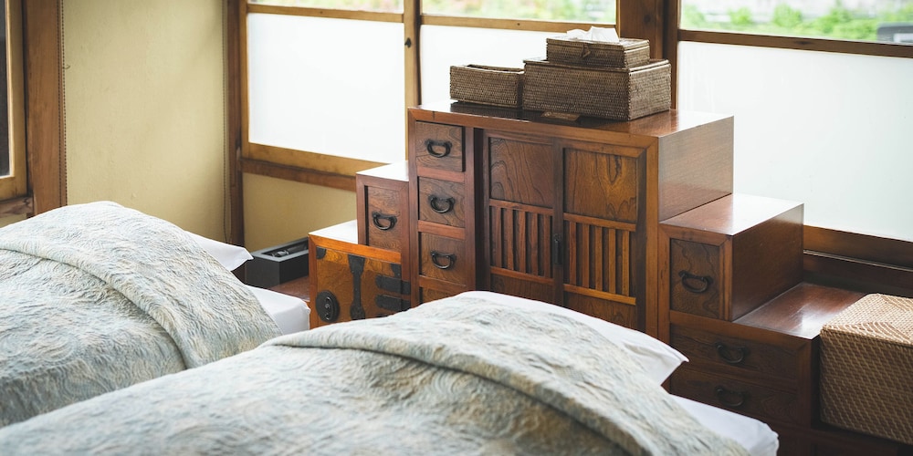 トラディショナル ヴィラ レイクビュー 客室2 | THE LAKE 河口湖暮らし