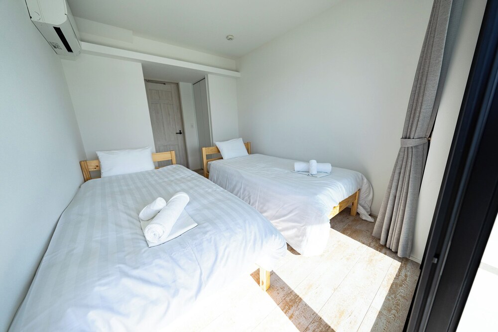 ヴィラ バルコニー シービュー 客室8 | theView 三浦市晴海町