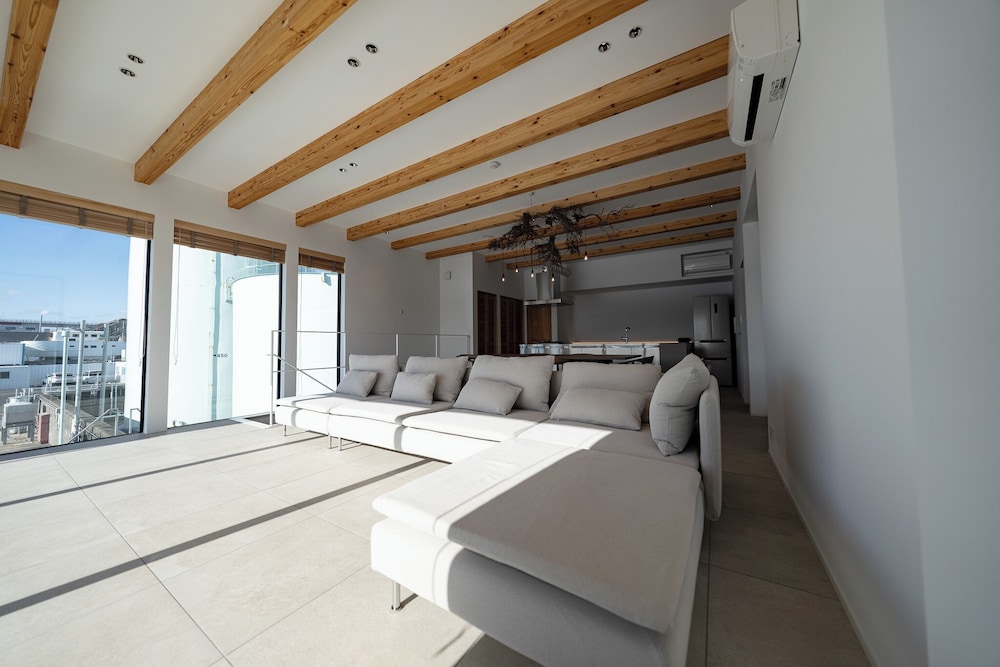 ヴィラ バルコニー シービュー 客室19 | theView 三浦市晴海町